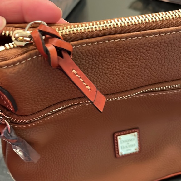 NWT Dooney & Burke Handbag - Picture 5 of 8